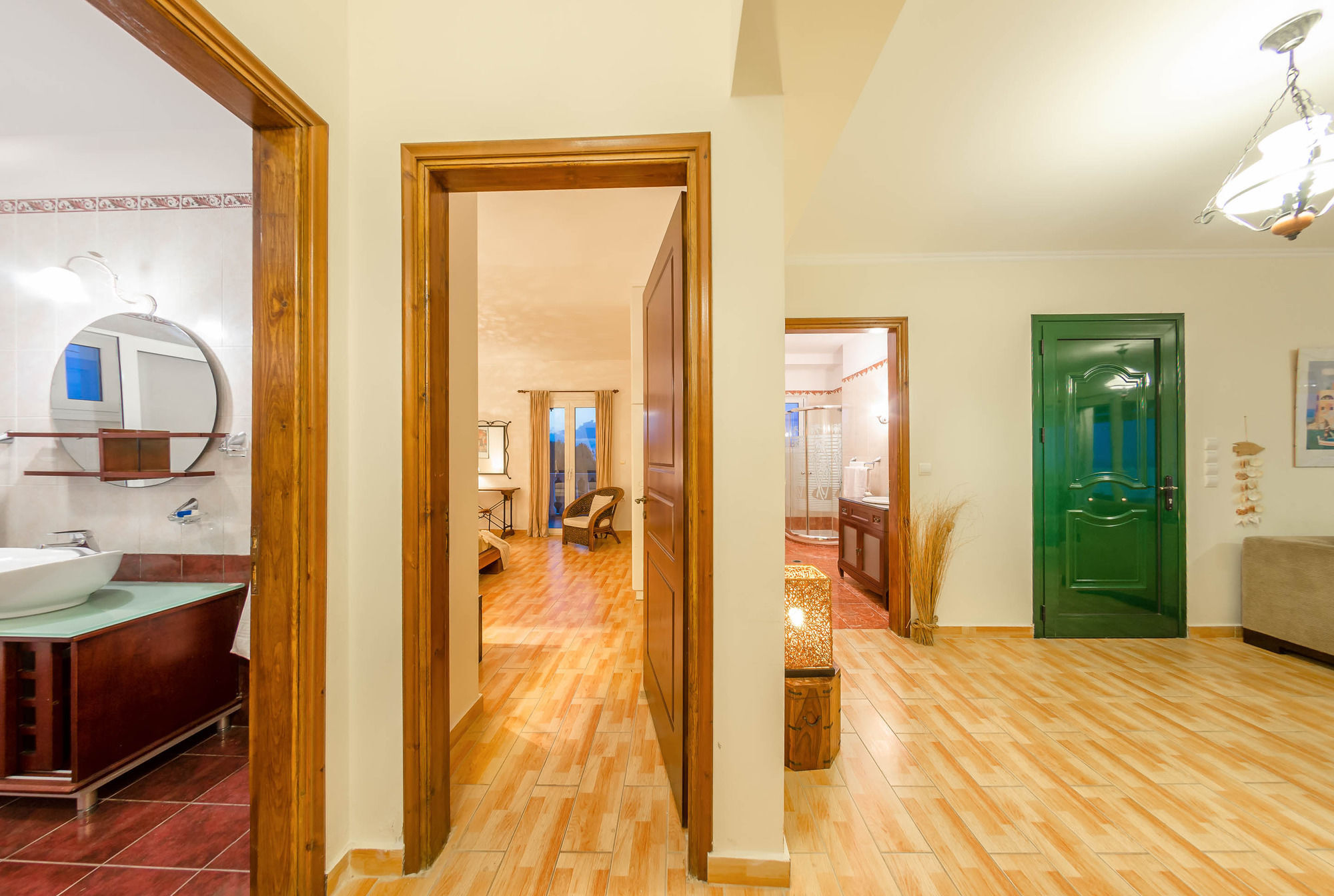 Parys Villas 티실리비 외부 사진